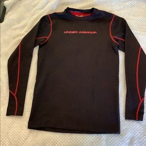 Men’s Under Armour Cold Gear Long Sleeve Shirt. Size: Small